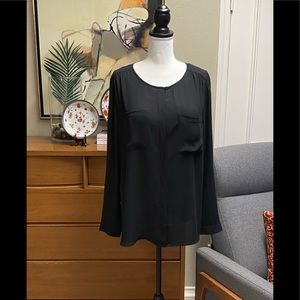 Ann Taylor Loft long sleeve blouse in black. XXL